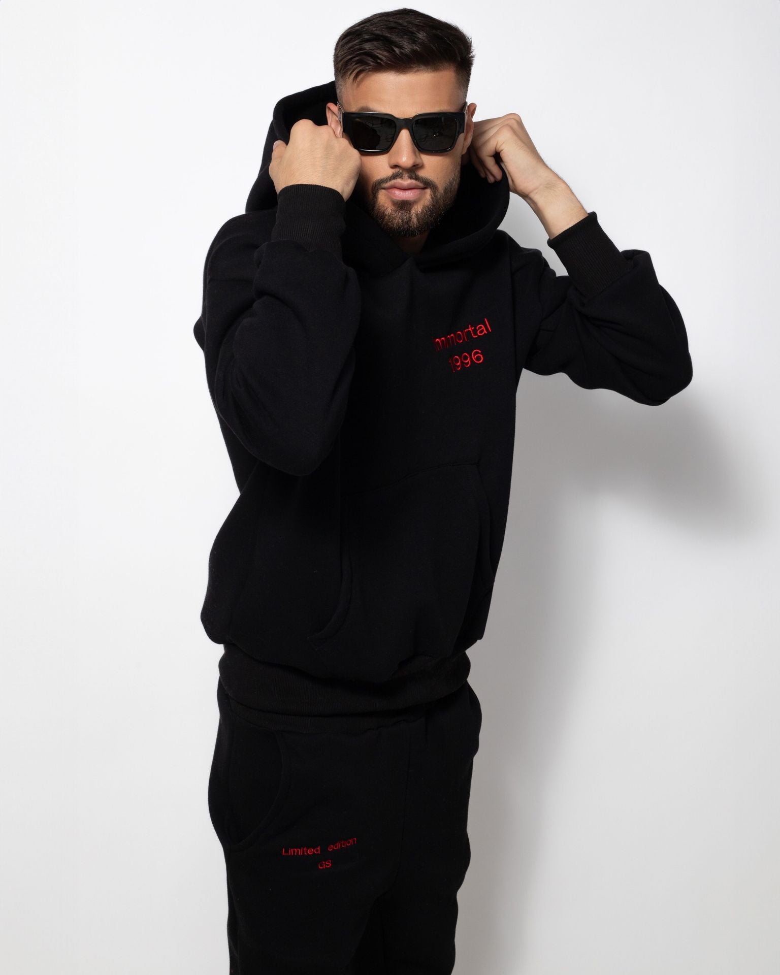 Суитшърт Immortal Black